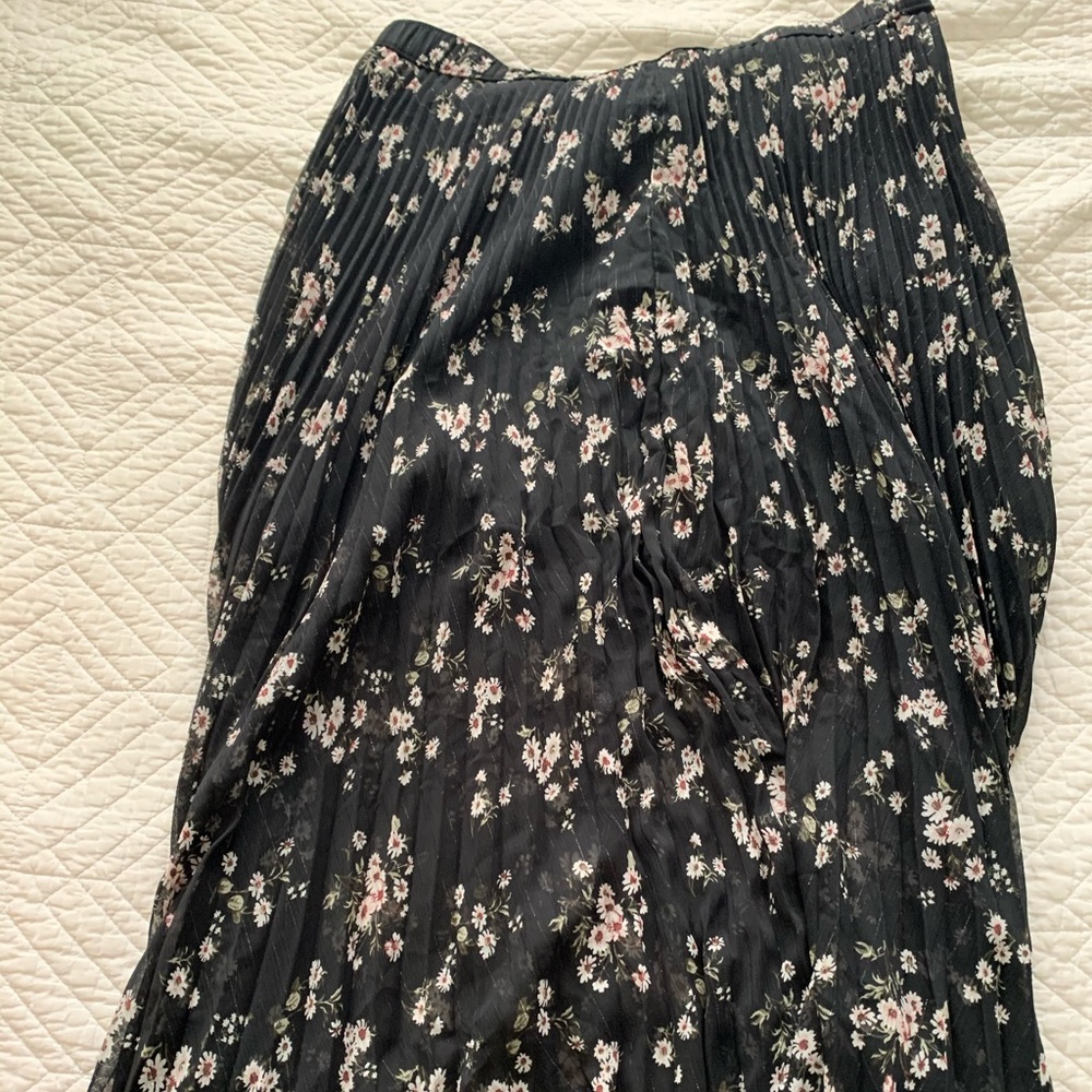 Abercrombie Middie Skirt